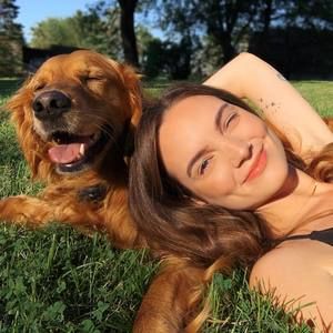 Meet your Posher, Angie